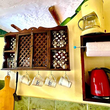 Casa Del Lago Lodging House Puerto Ayora  Dış mekan fotoğraf