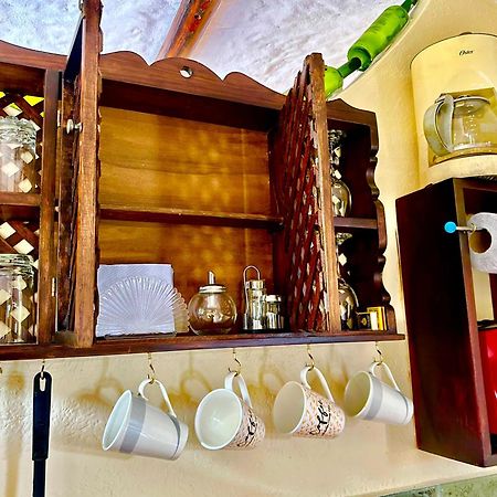 Casa Del Lago Lodging House Puerto Ayora  Dış mekan fotoğraf