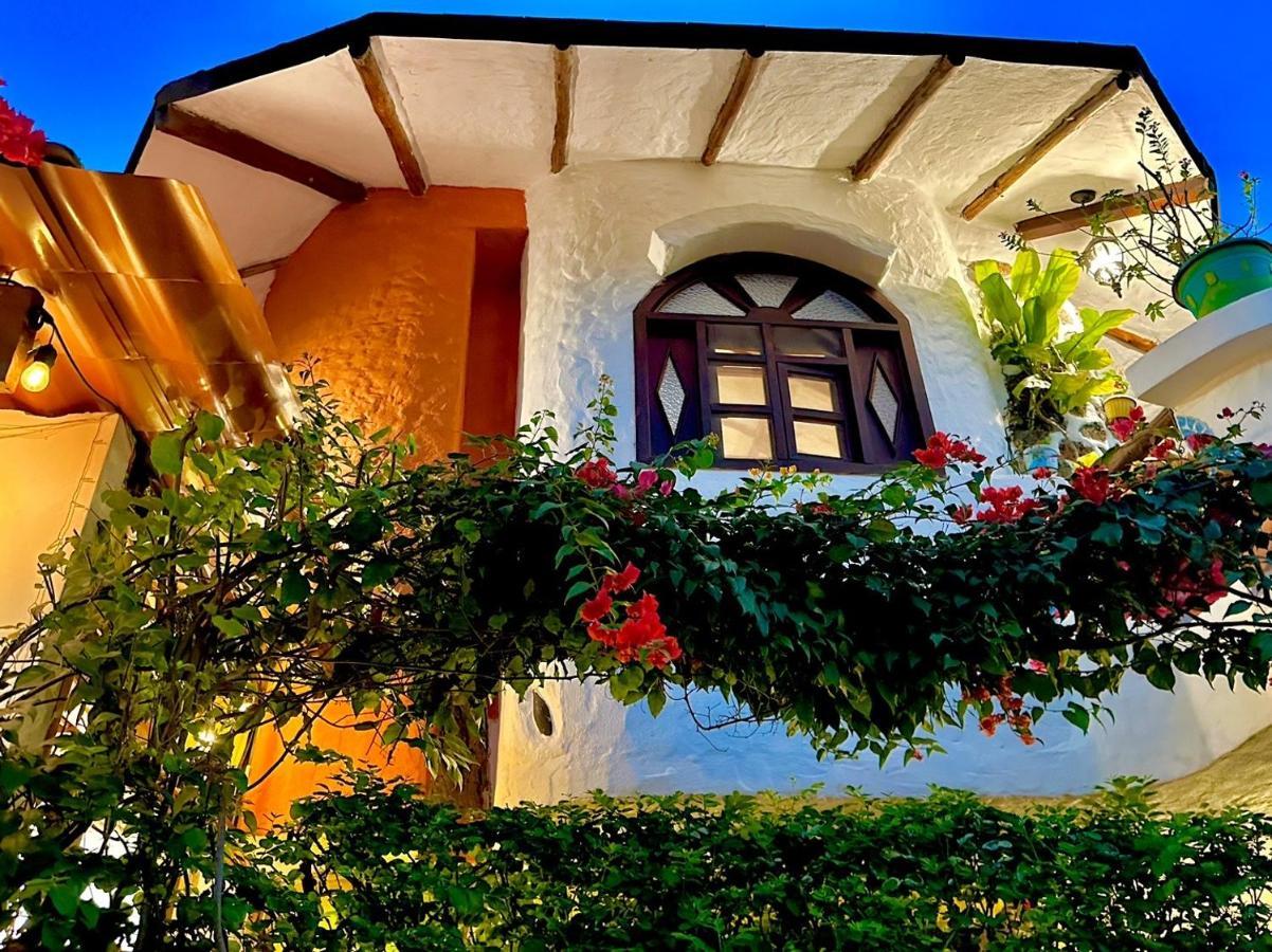 Casa Del Lago Lodging House Puerto Ayora  Dış mekan fotoğraf