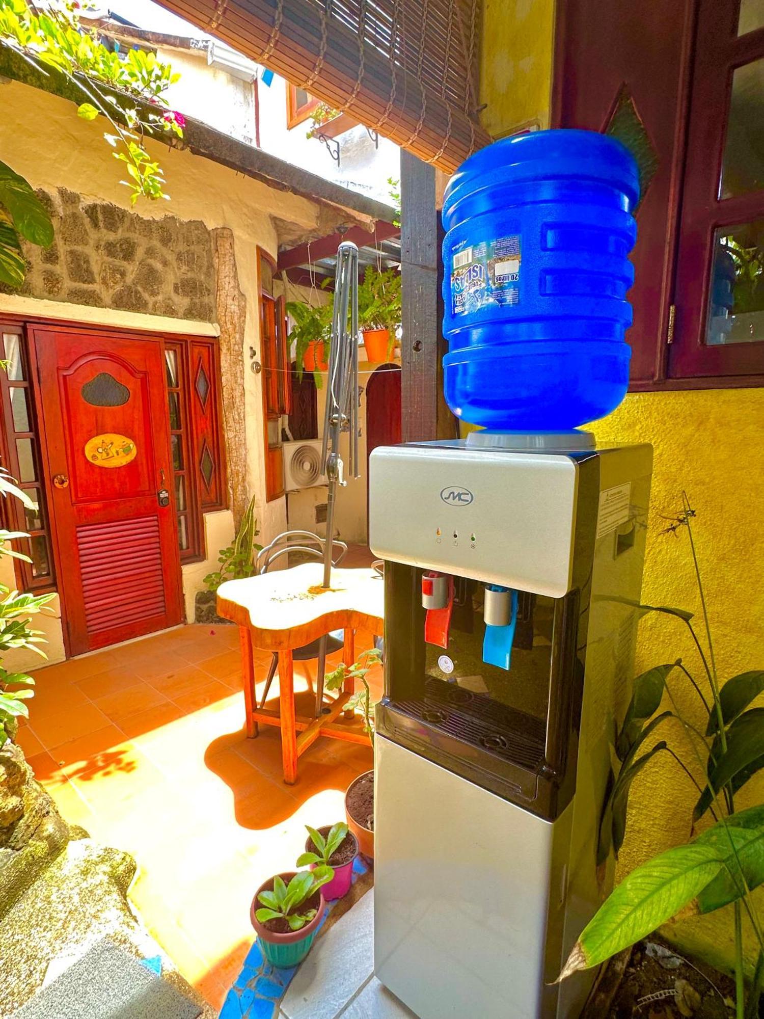 Casa Del Lago Lodging House Puerto Ayora  Dış mekan fotoğraf