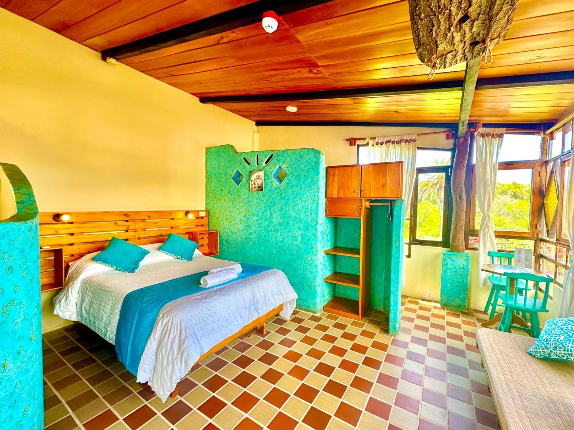 Casa Del Lago Lodging House Puerto Ayora  Dış mekan fotoğraf