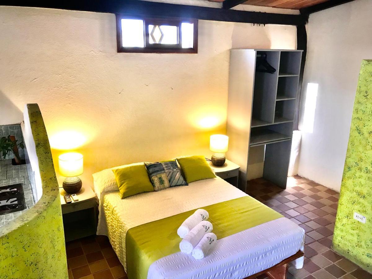 Casa Del Lago Lodging House Puerto Ayora  Dış mekan fotoğraf
